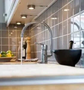 Is It Time to Replace Your Old Kitchen Sink?